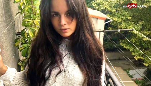 Schneller Blowjob und Gesichtsbesamung